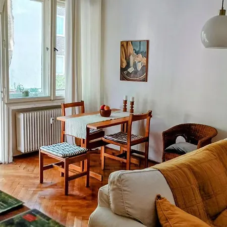 Apartment Flat Under The Castle *