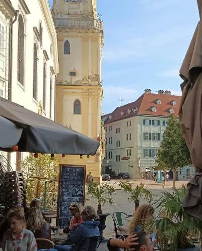 Апартаменти Flat Under The Castle