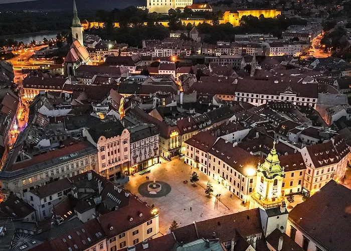 Flat Under The Castle Апартаменти *